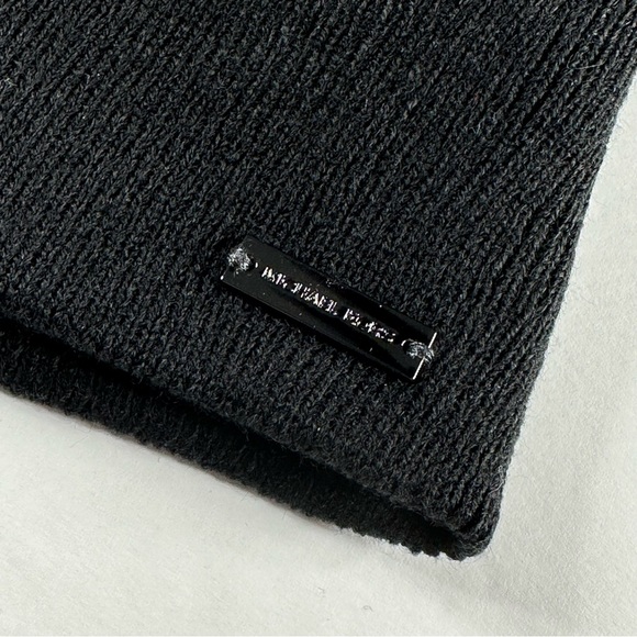 Michael Kors Men’s Beanie Winter Hat Reversible Black And Gray 34012C New NWT - Picture 8 of 12